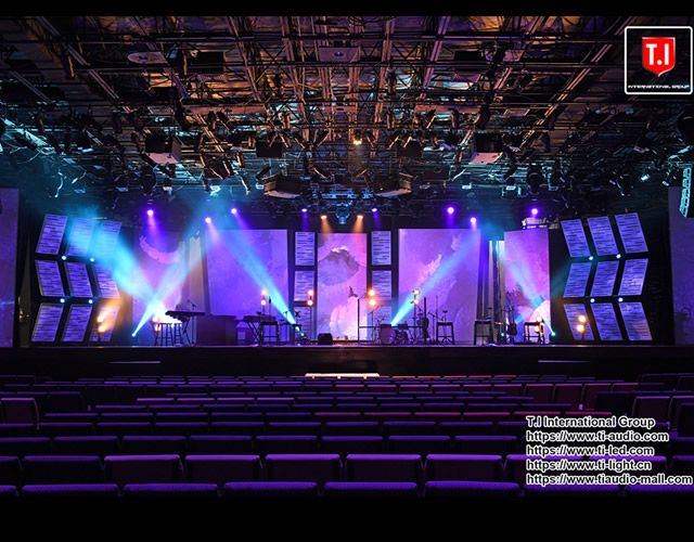 line array indoor show room